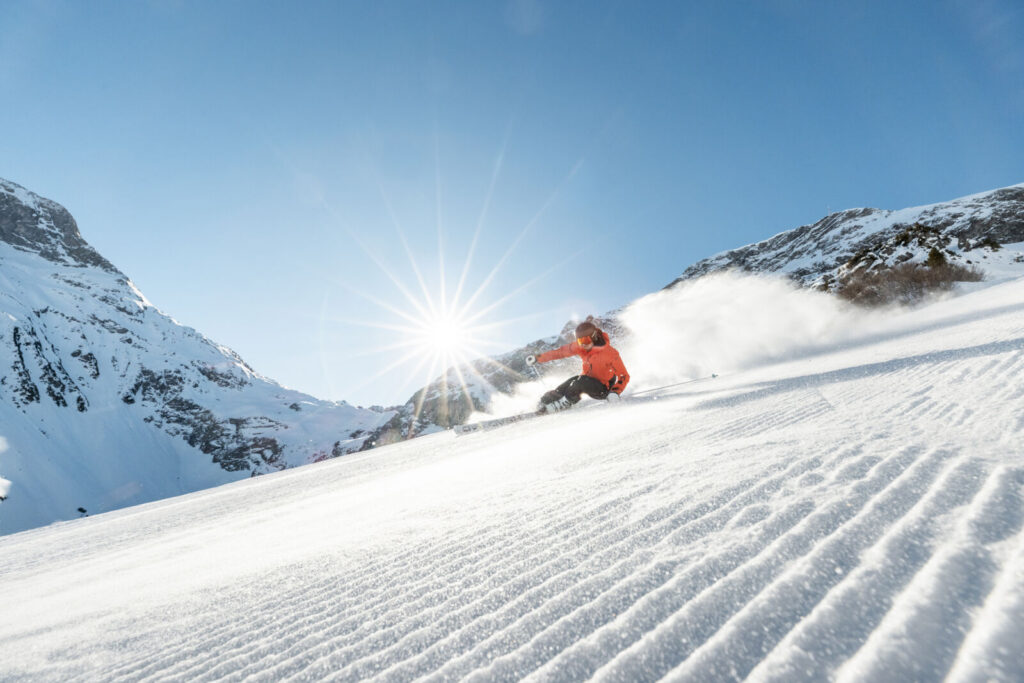 Skifahren in der Umgebung von Zug in Lech beim Hotel Hartenfels