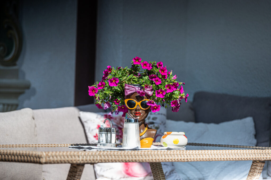 Terrasse Hotel Hartenfels in Zug bei Lech