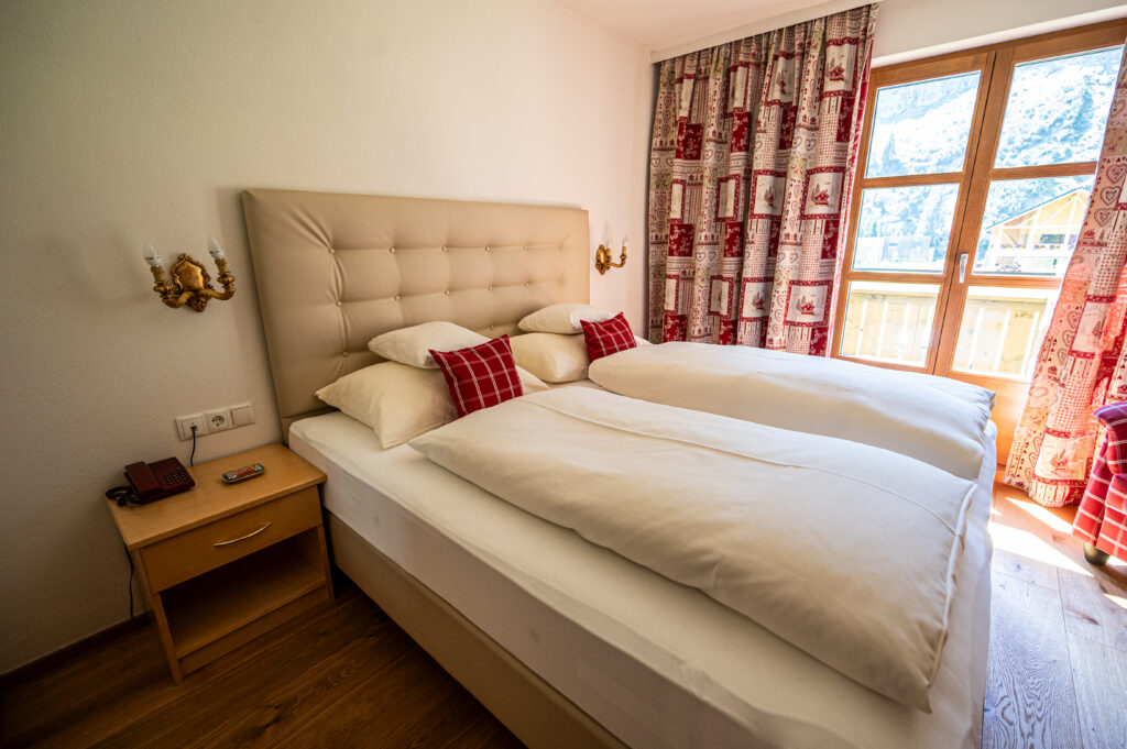 Schlafbereich Ferienwohnung im Hotel Hartenfels in Zug
